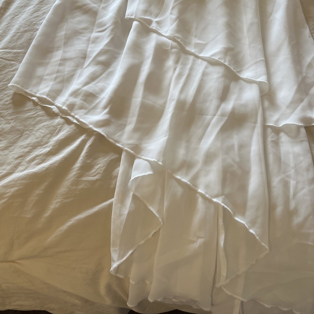 White Layered Ruffle Dress Size Large - Picture 8 of 9